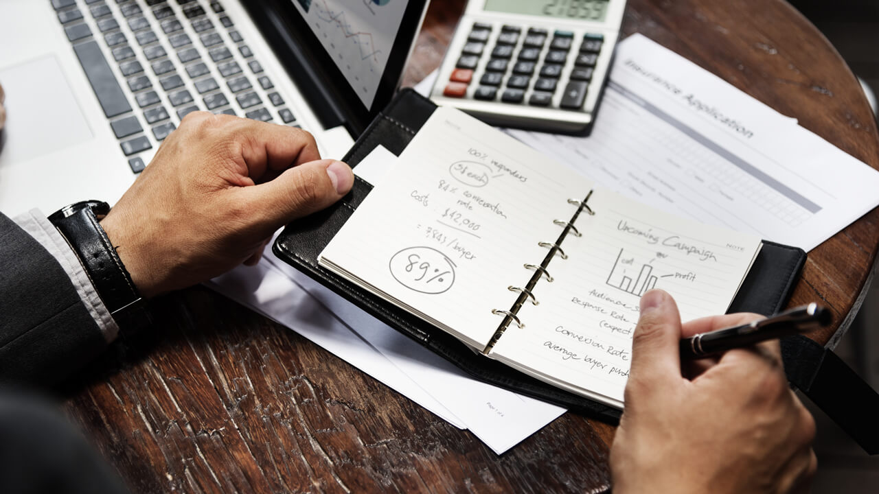 Valuation of Leasehold House in UK